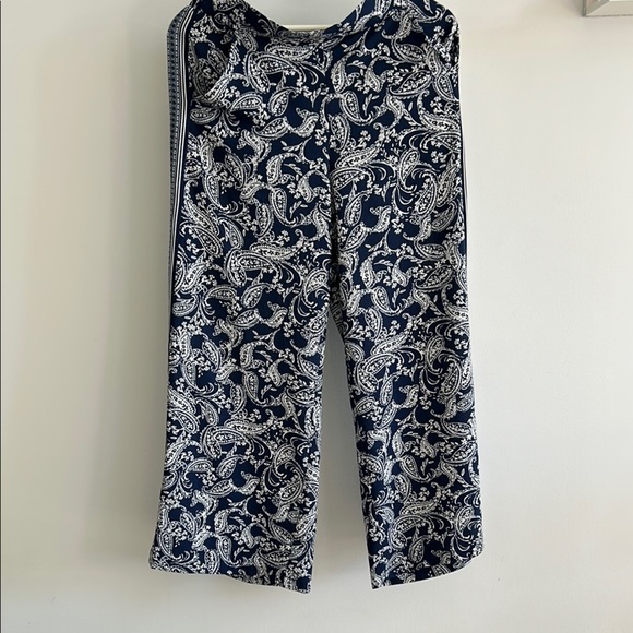 ❤️Max Studio Navy and White Wide Leg Pants - Picture 4 of 10